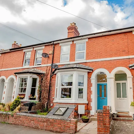Exquisite Renovation In Central Location With Garden And Parking Hereford Exterior photo
