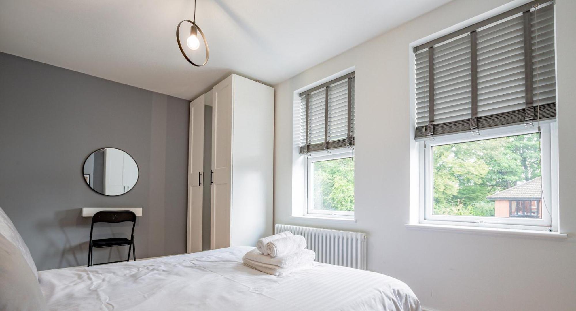 Exquisite Renovation In Location With Garden And Parking Holiday home